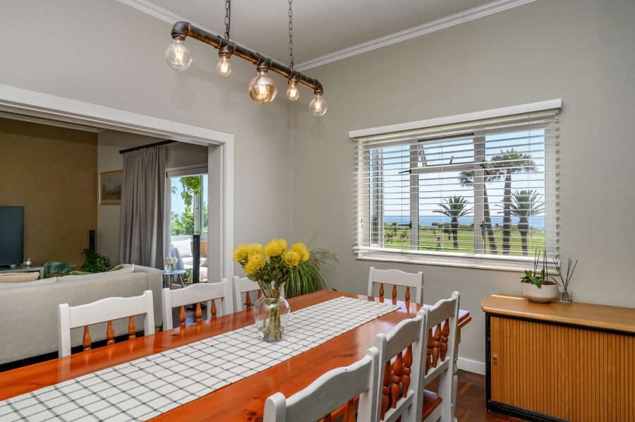 3 Bedroom Property for Sale in Summerstrand Eastern Cape